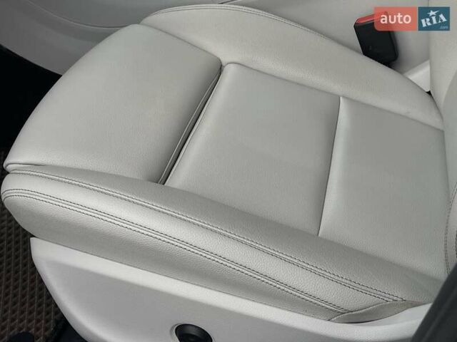 Белый Мерседес ЦЛА-класс, объемом двигателя 1.99 л и пробегом 95 тыс. км за 20800 $, фото 23 на Automoto.ua