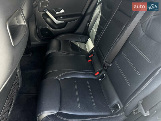 Белый Мерседес ЦЛА-класс, объемом двигателя 2 л и пробегом 83 тыс. км за 41500 $, фото 28 на Automoto.ua