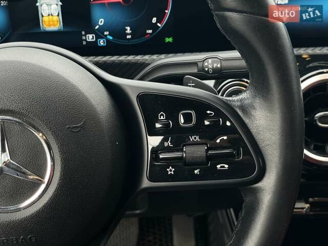Мерседес ЦЛА-класс 2019 в Киеве на Automoto.ua Белый Мерседес ЦЛА-класс, объемом двигателя 1.46 л и пробегом 145 тыс. км за 31990 $, фото 30 на Automoto.ua