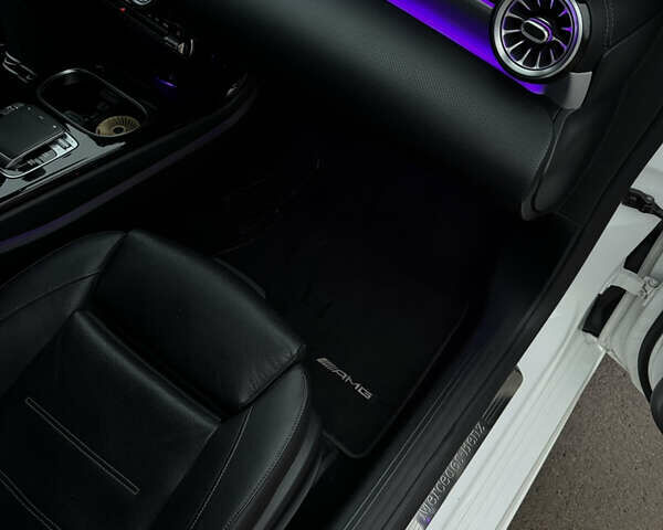 Белый Мерседес ЦЛА-класс, объемом двигателя 1.99 л и пробегом 116 тыс. км за 36000 $, фото 36 на Automoto.ua