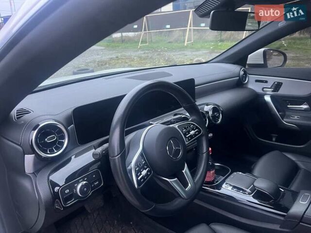 Білий Мерседес ЦЛА-клас, об'ємом двигуна 2 л та пробігом 89 тис. км за 30210 $, фото 6 на Automoto.ua