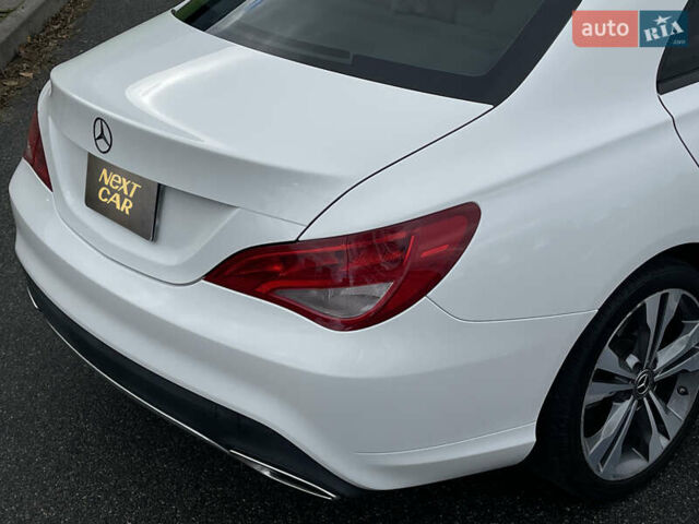 Белый Мерседес ЦЛА-класс, объемом двигателя 1.99 л и пробегом 95 тыс. км за 20800 $, фото 11 на Automoto.ua