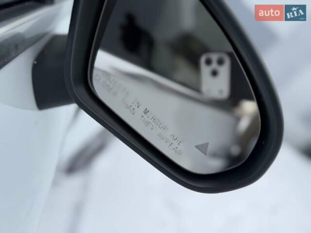 Білий Мерседес ЦЛА-клас, об'ємом двигуна 1.99 л та пробігом 97 тис. км за 27350 $, фото 59 на Automoto.ua