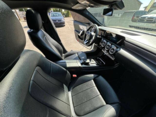 Білий Мерседес ЦЛА-клас, об'ємом двигуна 2 л та пробігом 20 тис. км за 13600 $, фото 9 на Automoto.ua