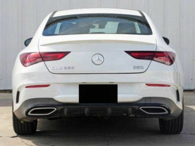 Белый Мерседес ЦЛА-класс, объемом двигателя 2 л и пробегом 45 тыс. км за 10950 $, фото 5 на Automoto.ua