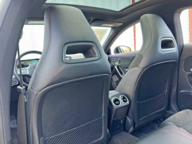 Белый Мерседес ЦЛА-класс, объемом двигателя 2 л и пробегом 45 тыс. км за 10950 $, фото 17 на Automoto.ua