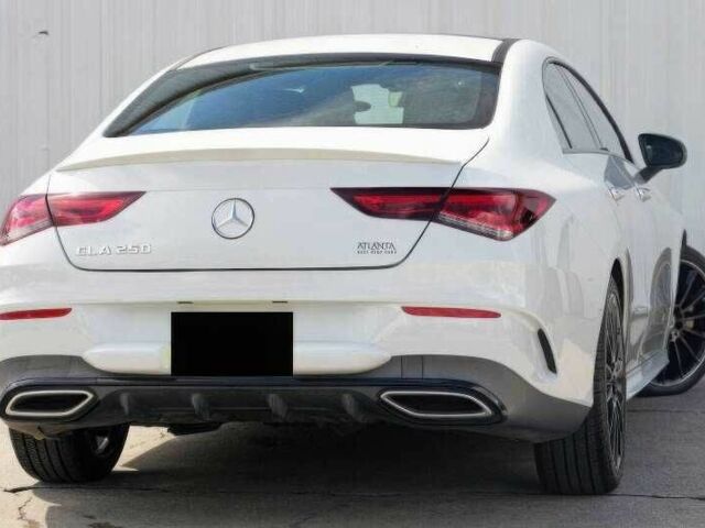 Белый Мерседес ЦЛА-класс, объемом двигателя 2 л и пробегом 45 тыс. км за 10950 $, фото 4 на Automoto.ua