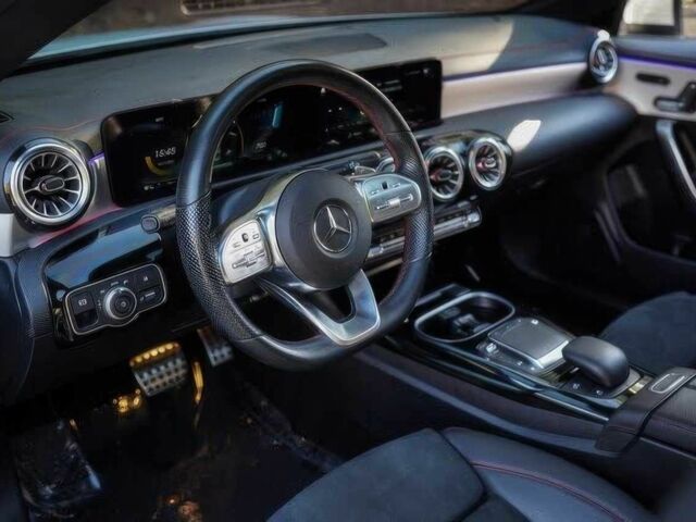 Белый Мерседес ЦЛА-класс, объемом двигателя 2 л и пробегом 11 тыс. км за 12000 $, фото 8 на Automoto.ua