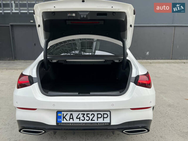 Мерседес ЦЛА-класс 2025 в Киеве на Automoto.ua Белый Мерседес ЦЛА-класс, объемом двигателя 1.95 л и пробегом 1 тыс. км за 65000 $, фото 58 на Automoto.ua