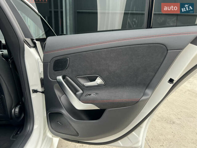 Мерседес ЦЛА-класс 2025 в Киеве на Automoto.ua Белый Мерседес ЦЛА-класс, объемом двигателя 1.95 л и пробегом 1 тыс. км за 65000 $, фото 54 на Automoto.ua