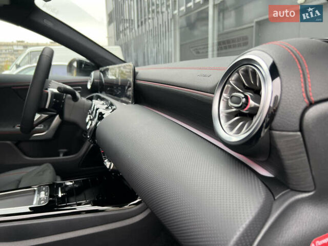 Мерседес ЦЛА-класс 2025 в Киеве на Automoto.ua Белый Мерседес ЦЛА-класс, объемом двигателя 1.95 л и пробегом 1 тыс. км за 65000 $, фото 52 на Automoto.ua