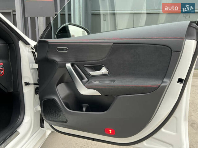 Мерседес ЦЛА-класс 2025 в Киеве на Automoto.ua Белый Мерседес ЦЛА-класс, объемом двигателя 1.95 л и пробегом 1 тыс. км за 65000 $, фото 49 на Automoto.ua