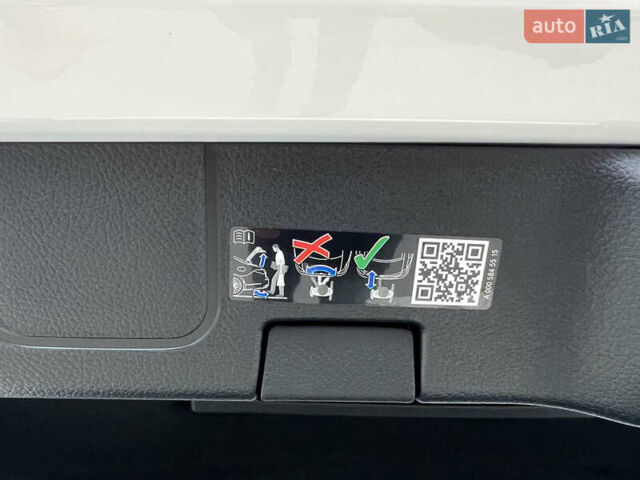 Мерседес ЦЛА-класс 2025 в Киеве на Automoto.ua Белый Мерседес ЦЛА-класс, объемом двигателя 1.95 л и пробегом 1 тыс. км за 65000 $, фото 59 на Automoto.ua