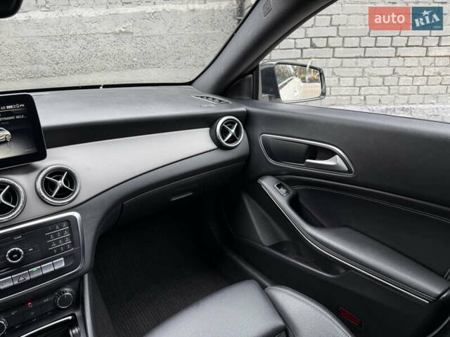 Белый Мерседес ЦЛА-класс, объемом двигателя 2.14 л и пробегом 136 тыс. км за 20500 $, фото 18 на Automoto.ua