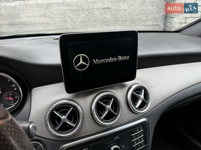 Белый Мерседес ЦЛА-класс, объемом двигателя 2.14 л и пробегом 136 тыс. км за 20500 $, фото 23 на Automoto.ua