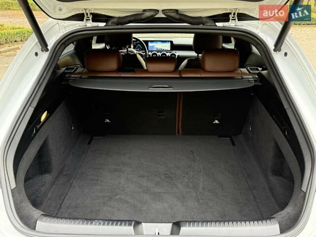 Белый Мерседес ЦЛА-класс, объемом двигателя 2 л и пробегом 160 тыс. км за 25950 $, фото 72 на Automoto.ua