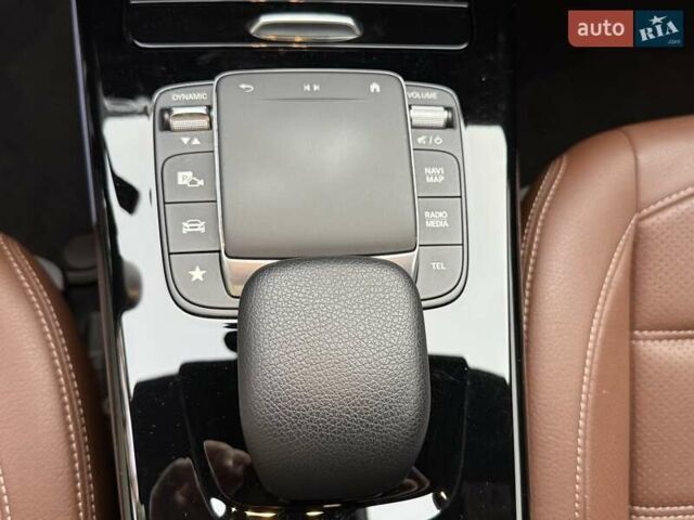 Белый Мерседес ЦЛА-класс, объемом двигателя 2 л и пробегом 160 тыс. км за 25950 $, фото 92 на Automoto.ua