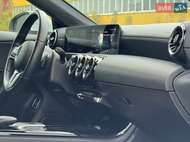Мерседес ЦЛА-класс 2021 в Киеве на Automoto.ua Белый Мерседес ЦЛА-класс, объемом двигателя 1.95 л и пробегом 170 тыс. км за 26000 $, фото 26 на Automoto.ua