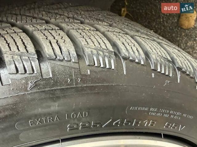 Белый Мерседес ЦЛА-класс, объемом двигателя 2 л и пробегом 160 тыс. км за 25950 $, фото 56 на Automoto.ua