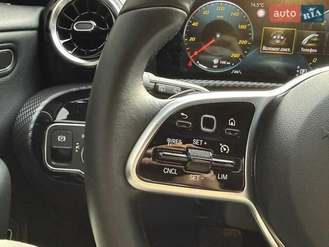 Белый Мерседес ЦЛА-класс, объемом двигателя 2 л и пробегом 160 тыс. км за 25950 $, фото 111 на Automoto.ua