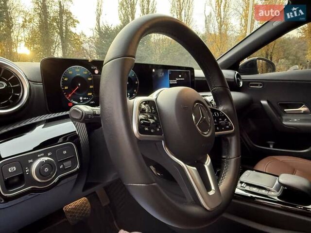 Белый Мерседес ЦЛА-класс, объемом двигателя 2 л и пробегом 160 тыс. км за 25950 $, фото 114 на Automoto.ua