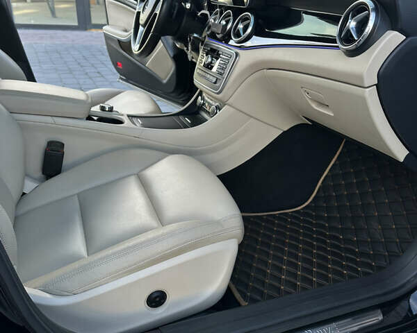 Черный Мерседес ЦЛА-класс, объемом двигателя 1.99 л и пробегом 220 тыс. км за 14200 $, фото 28 на Automoto.ua