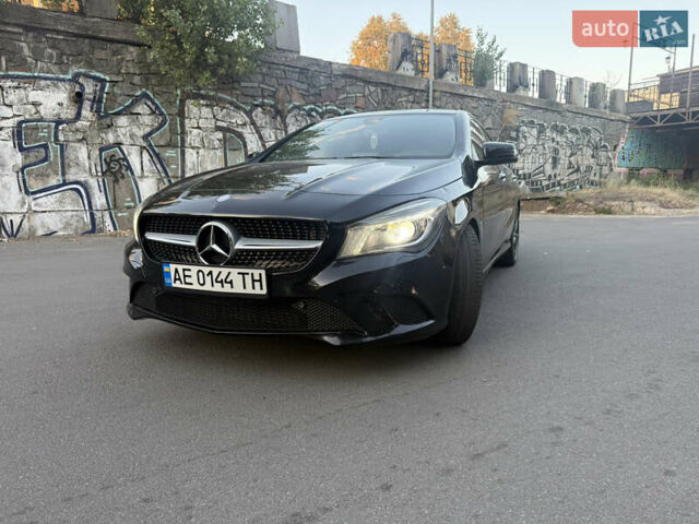 Черный Мерседес ЦЛА-класс, объемом двигателя 1.6 л и пробегом 178 тыс. км за 13500 $, фото 1 на Automoto.ua
