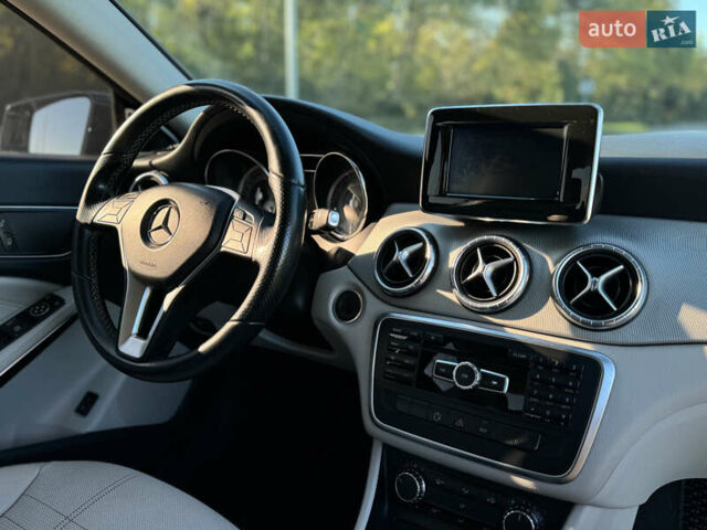 Черный Мерседес ЦЛА-класс, объемом двигателя 1.8 л и пробегом 180 тыс. км за 16000 $, фото 55 на Automoto.ua