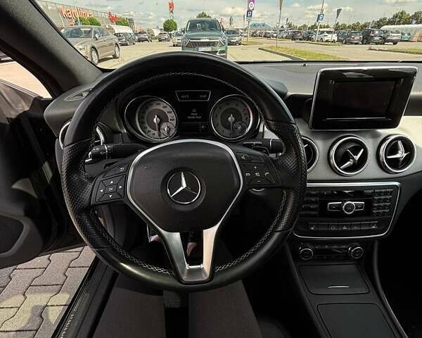 Чорний Мерседес ЦЛА-клас, об'ємом двигуна 1.99 л та пробігом 100 тис. км за 16800 $, фото 13 на Automoto.ua