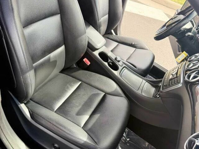 Чорний Мерседес ЦЛА-клас, об'ємом двигуна 2 л та пробігом 88 тис. км за 2800 $, фото 9 на Automoto.ua