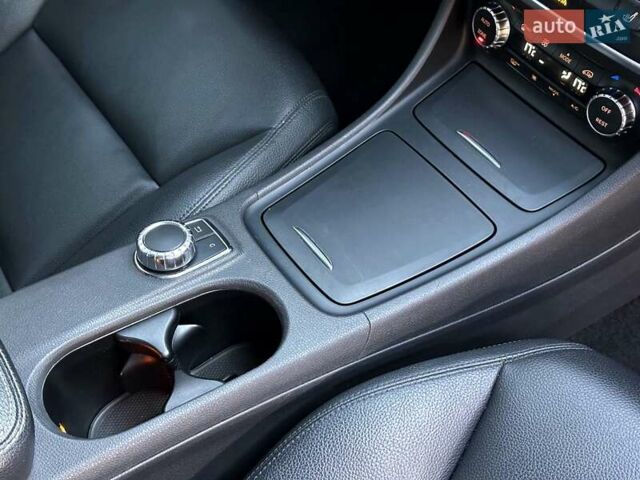 Черный Мерседес ЦЛА-класс, объемом двигателя 1.99 л и пробегом 172 тыс. км за 13800 $, фото 49 на Automoto.ua