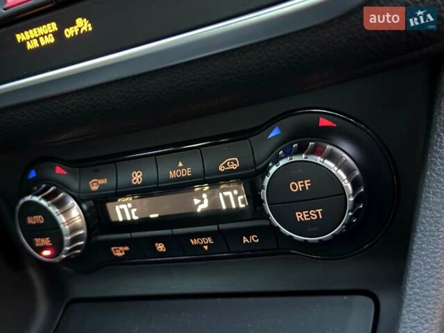 Черный Мерседес ЦЛА-класс, объемом двигателя 1.99 л и пробегом 172 тыс. км за 13800 $, фото 46 на Automoto.ua