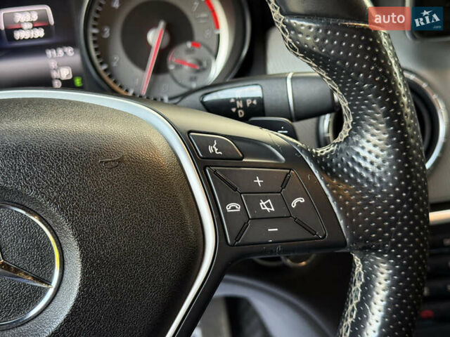 Черный Мерседес ЦЛА-класс, объемом двигателя 1.99 л и пробегом 195 тыс. км за 12499 $, фото 45 на Automoto.ua