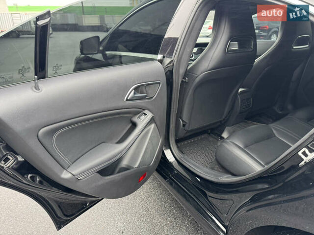 Черный Мерседес ЦЛА-класс, объемом двигателя 1.99 л и пробегом 96 тыс. км за 13500 $, фото 18 на Automoto.ua