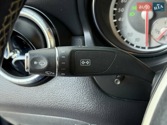 Черный Мерседес ЦЛА-класс, объемом двигателя 1.99 л и пробегом 195 тыс. км за 12499 $, фото 44 на Automoto.ua