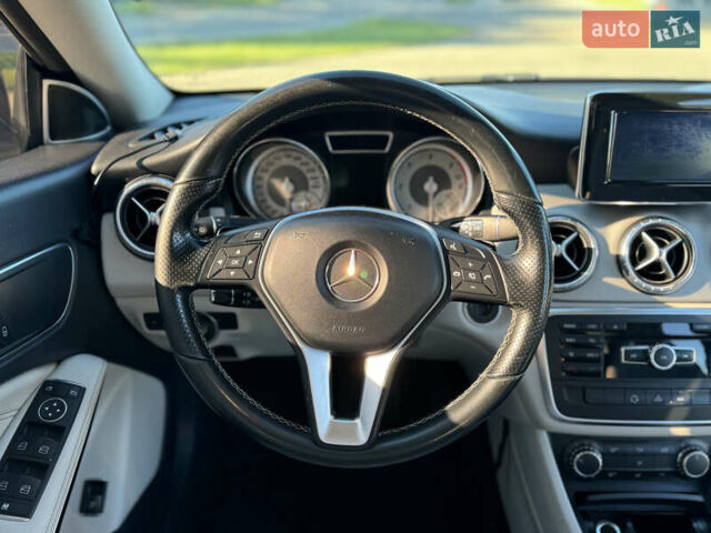 Черный Мерседес ЦЛА-класс, объемом двигателя 1.8 л и пробегом 180 тыс. км за 16000 $, фото 21 на Automoto.ua