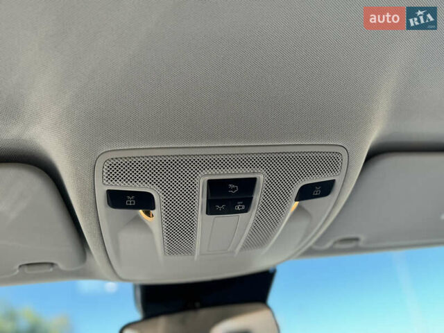 Черный Мерседес ЦЛА-класс, объемом двигателя 1.8 л и пробегом 180 тыс. км за 16000 $, фото 15 на Automoto.ua