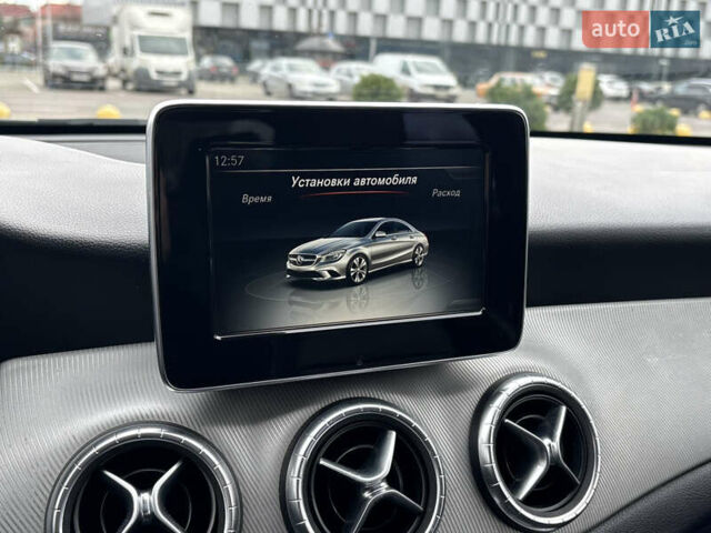 Черный Мерседес ЦЛА-класс, объемом двигателя 1.99 л и пробегом 156 тыс. км за 15000 $, фото 15 на Automoto.ua