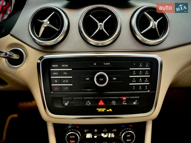 Черный Мерседес ЦЛА-класс, объемом двигателя 2 л и пробегом 150 тыс. км за 15900 $, фото 52 на Automoto.ua