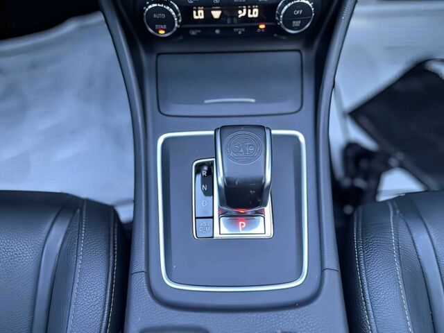 Черный Мерседес ЦЛА-класс, объемом двигателя 2 л и пробегом 75 тыс. км за 7600 $, фото 11 на Automoto.ua