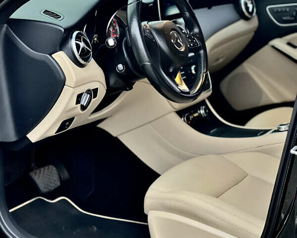 Черный Мерседес ЦЛА-класс, объемом двигателя 2 л и пробегом 150 тыс. км за 15900 $, фото 34 на Automoto.ua