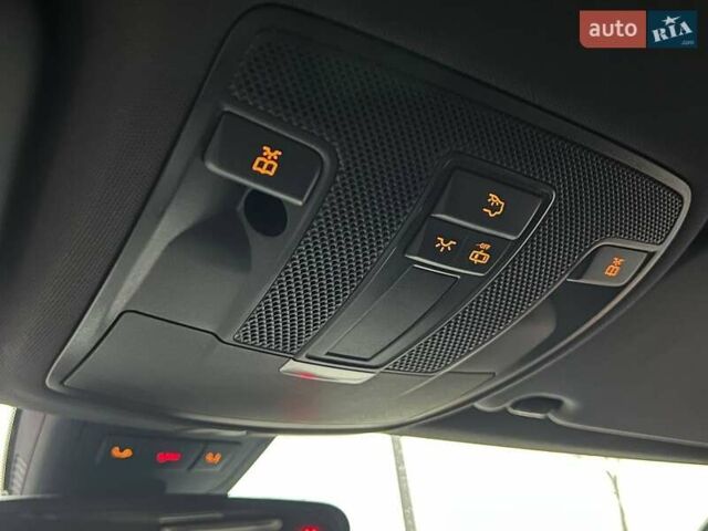 Чорний Мерседес ЦЛА-клас, об'ємом двигуна 1.99 л та пробігом 85 тис. км за 20990 $, фото 33 на Automoto.ua