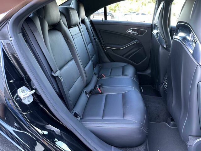 Черный Мерседес ЦЛА-класс, объемом двигателя 2 л и пробегом 75 тыс. км за 7600 $, фото 15 на Automoto.ua