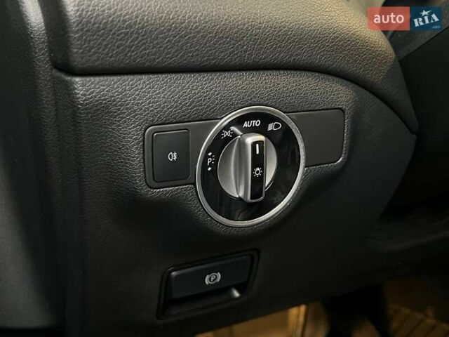 Черный Мерседес ЦЛА-класс, объемом двигателя 1.99 л и пробегом 85 тыс. км за 22990 $, фото 19 на Automoto.ua