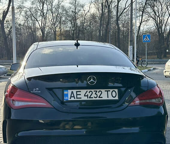 Чорний Мерседес ЦЛА-клас, об'ємом двигуна 1.99 л та пробігом 197 тис. км за 13900 $, фото 13 на Automoto.ua
