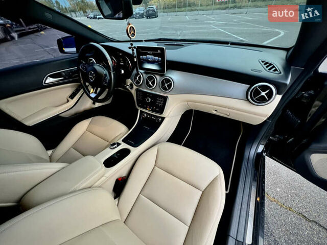 Черный Мерседес ЦЛА-класс, объемом двигателя 2 л и пробегом 150 тыс. км за 15900 $, фото 32 на Automoto.ua
