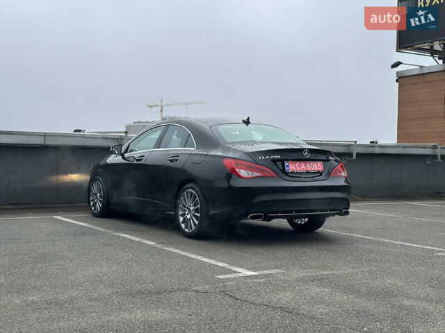 Чорний Мерседес ЦЛА-клас, об'ємом двигуна 2 л та пробігом 155 тис. км за 18490 $, фото 12 на Automoto.ua