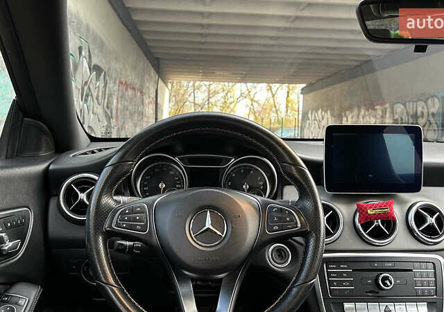 Черный Мерседес ЦЛА-класс, объемом двигателя 1.99 л и пробегом 124 тыс. км за 17500 $, фото 20 на Automoto.ua