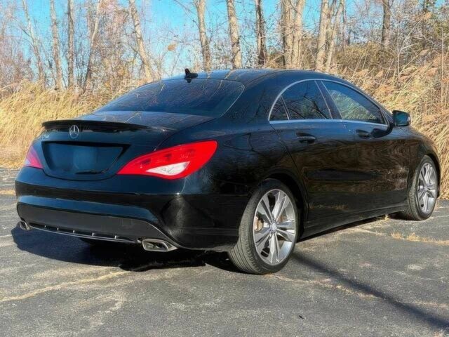 Чорний Мерседес ЦЛА-клас, об'ємом двигуна 2 л та пробігом 72 тис. км за 9200 $, фото 6 на Automoto.ua