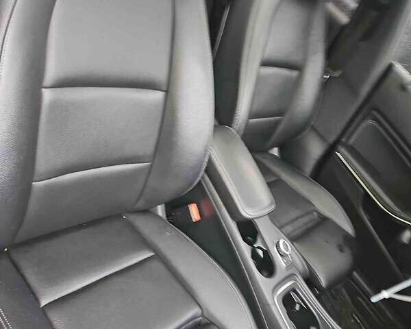 Черный Мерседес ЦЛА-класс, объемом двигателя 1.99 л и пробегом 96 тыс. км за 12500 $, фото 13 на Automoto.ua